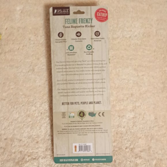 NWT ~ P.L.A.Y. Feline Frezy Tuna Baguette Catnip Kicker Eco-Friendly Cat Toy - Picture 4 of 4